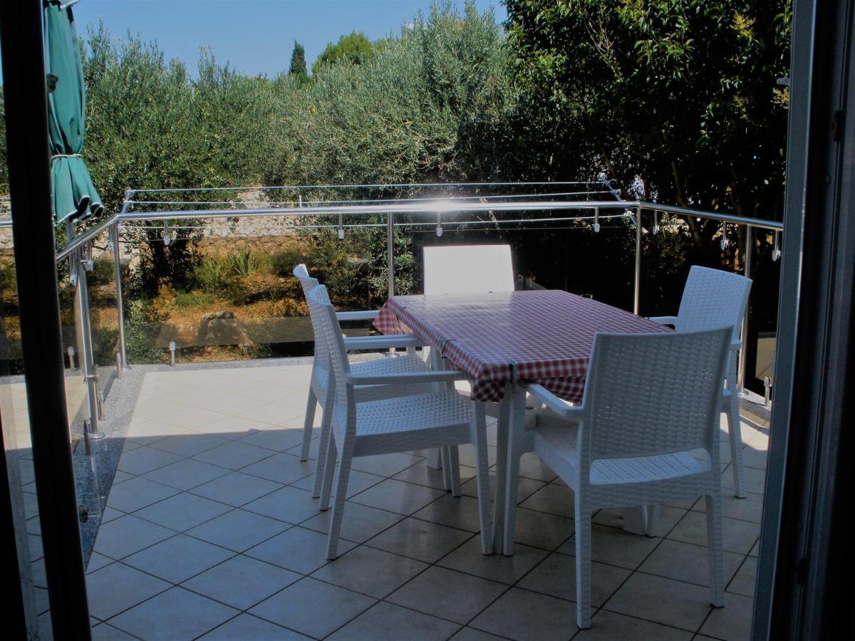 נובליה Apartman Nikodem מראה חיצוני תמונה